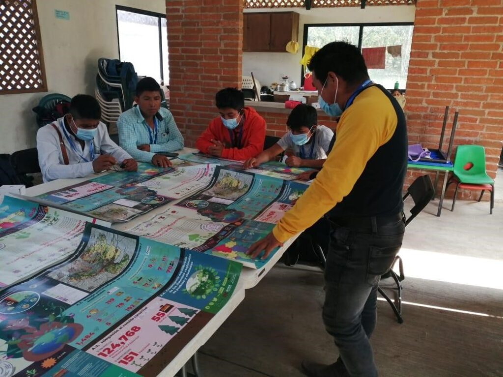 La imagen tiene un atributo ALT vacío; su nombre de archivo es Imagen-14.-Módulo-de-la-Escuela-de-Bankilaletik-en-Tenejapa-1024x768.jpg